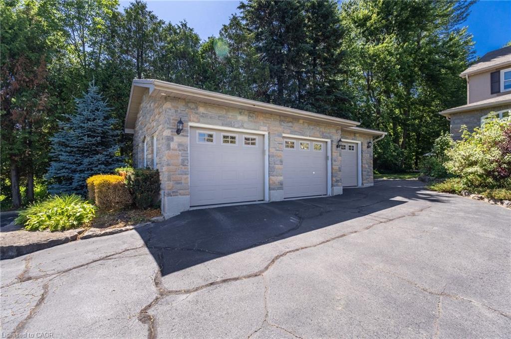 2629 Sideroad 2 Property Photo 35