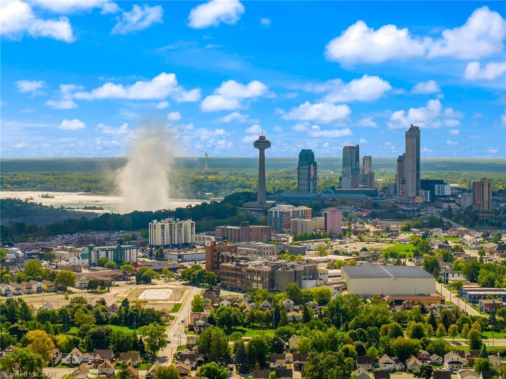 5201 Valley Way Property Photo 8