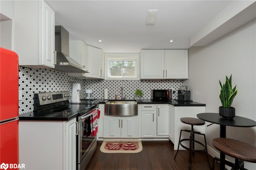 28 Newby Court Property Photo 31