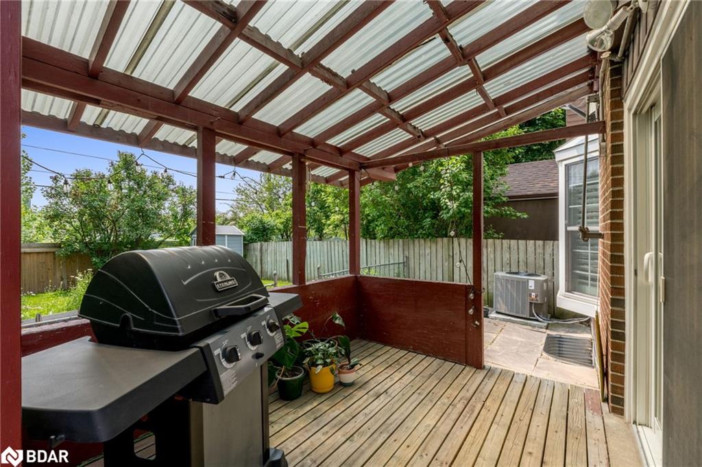 28 Newby Court Property Photo 41