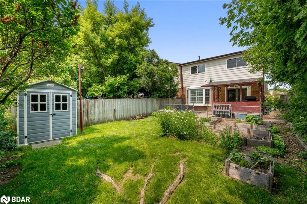 28 Newby Court Property Photo 47