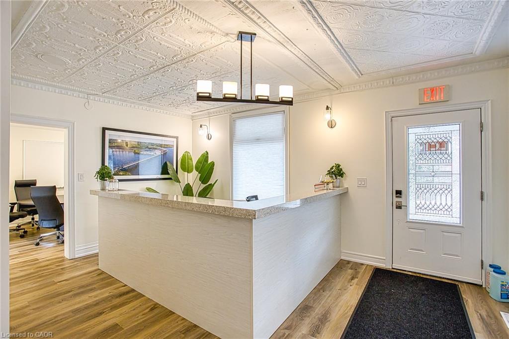 42 Ontario Street Property Photo 6