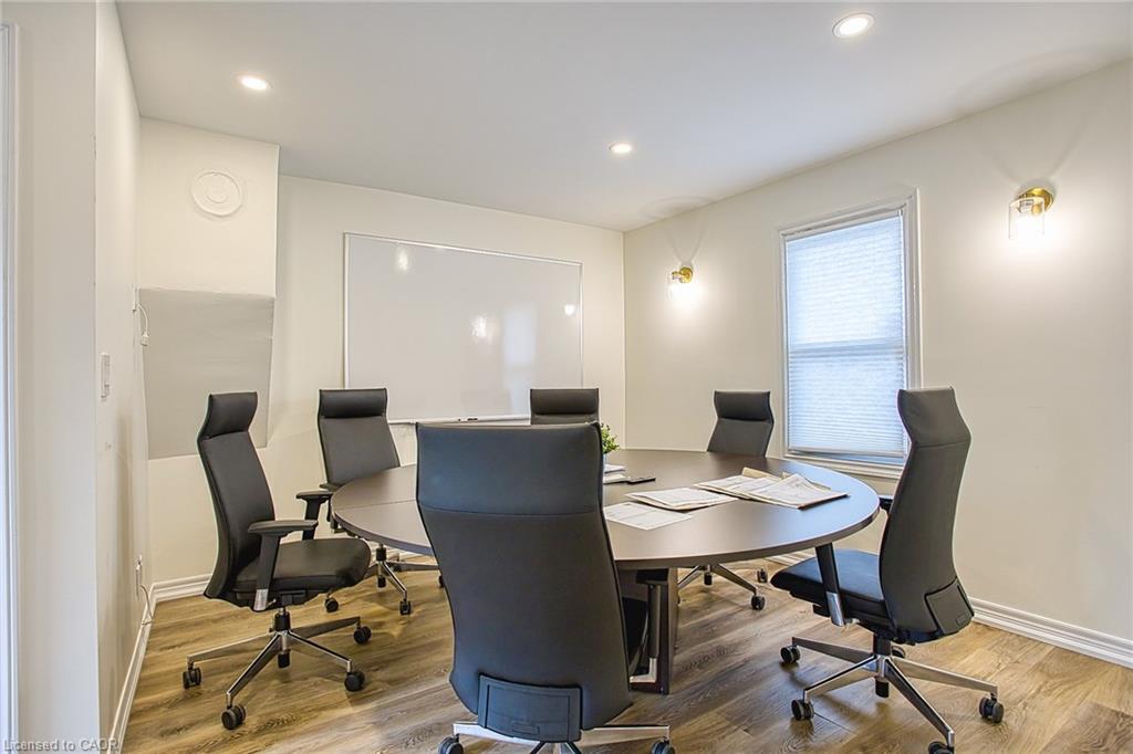 42 Ontario Street Property Photo 7