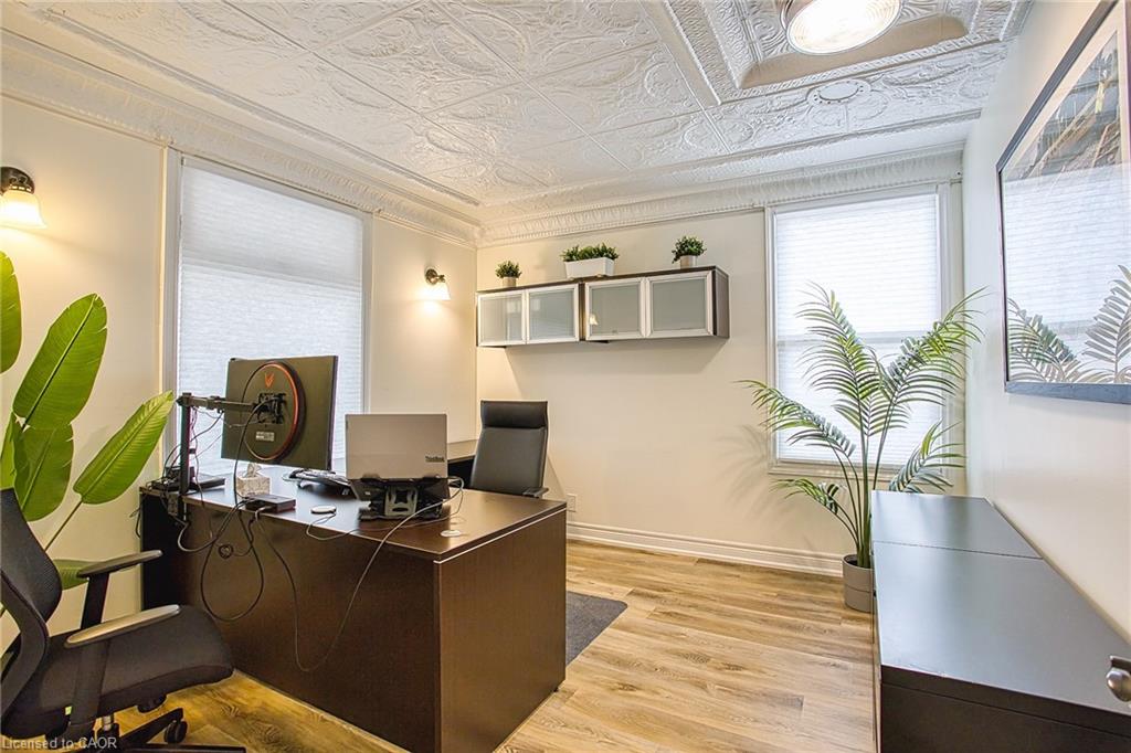 42 Ontario Street Property Photo 10