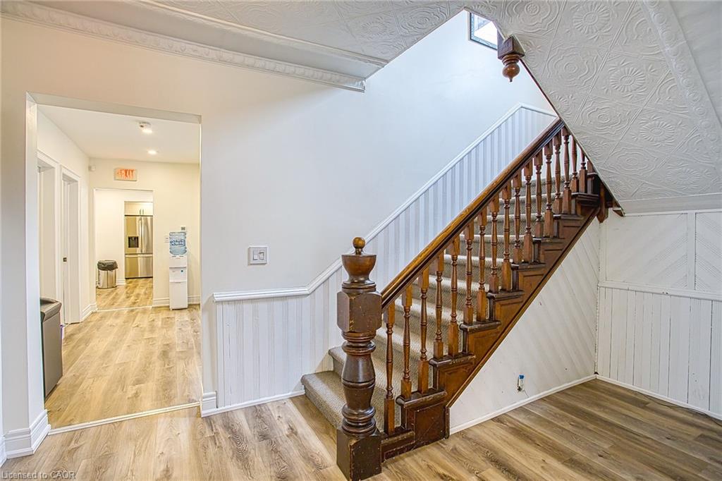 42 Ontario Street Property Photo 11