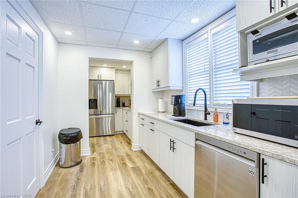 42 Ontario Street Property Photo 17