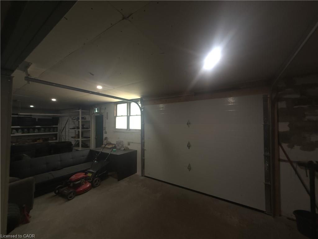 8 Munch Avenue Property Photo 9