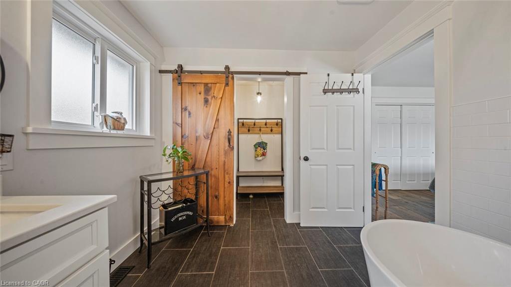 9 Kiwanis Avenue Property Photo 18