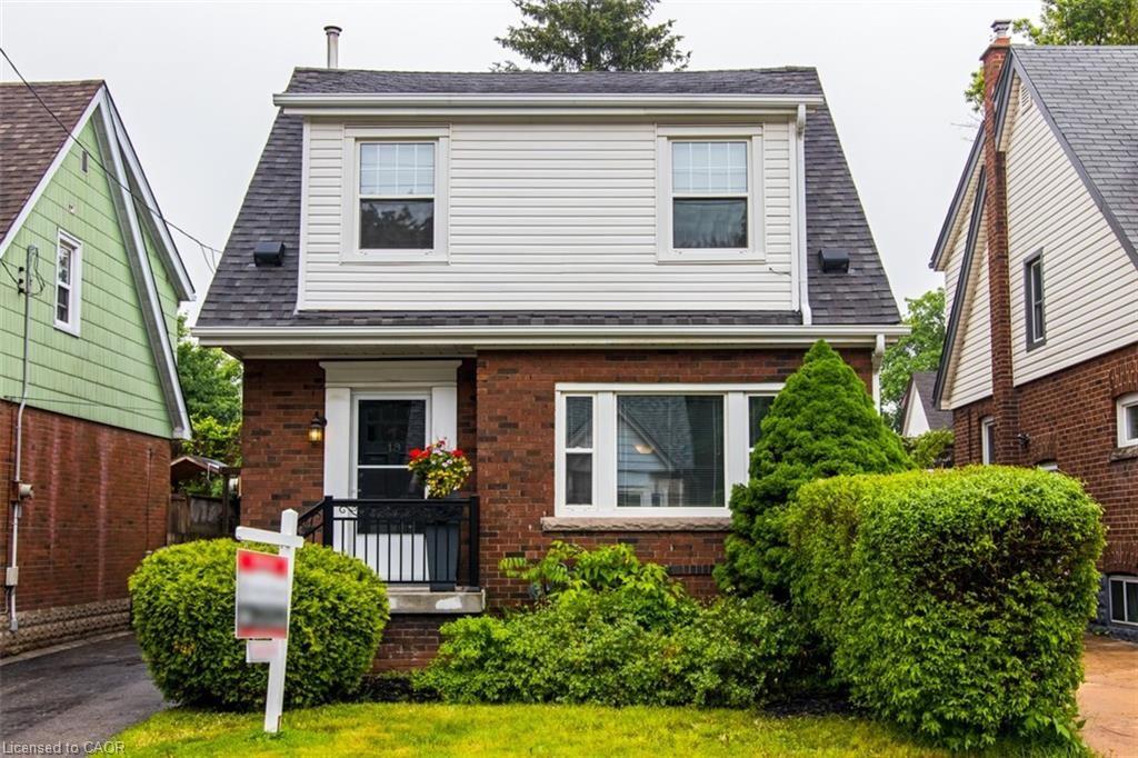 19 Gilmore Place Property Photo 2