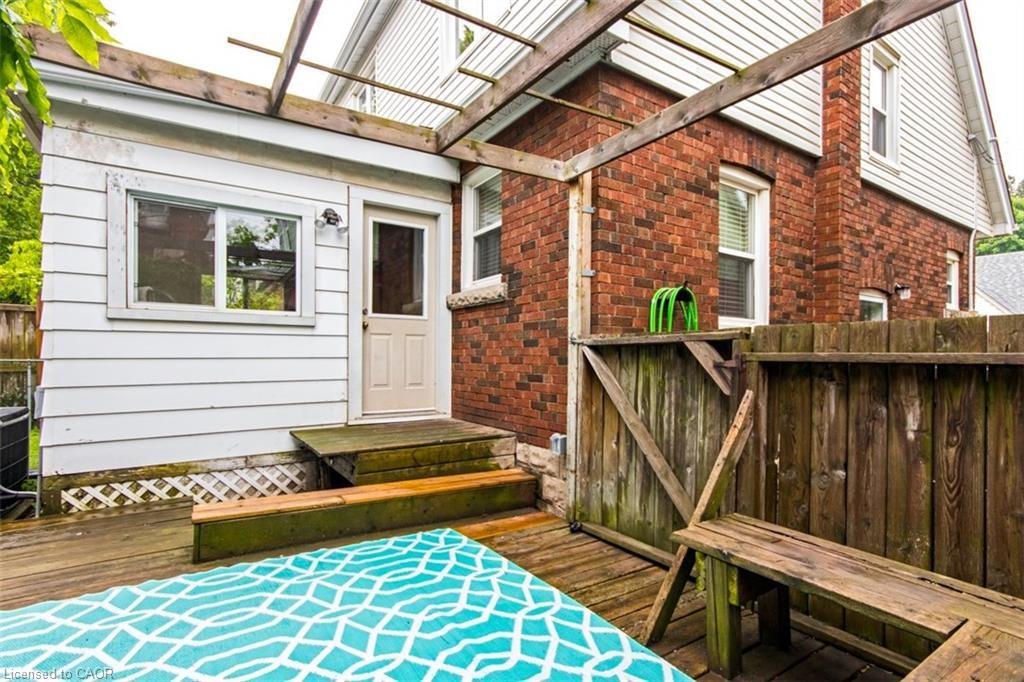 19 Gilmore Place Property Photo 8