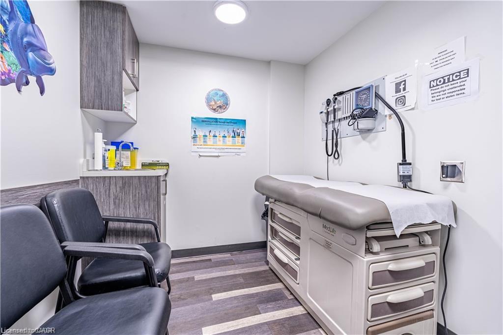 10 Main Street Property Photo 19