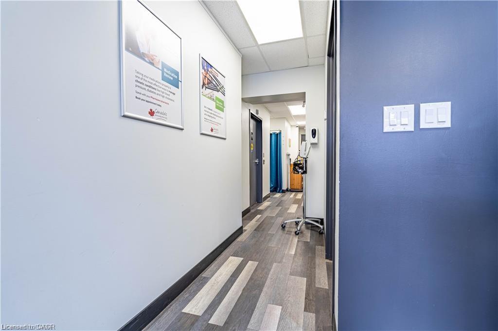 10 Main Street Property Photo 21