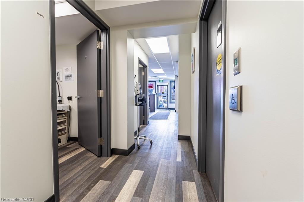 10 Main Street Property Photo 26