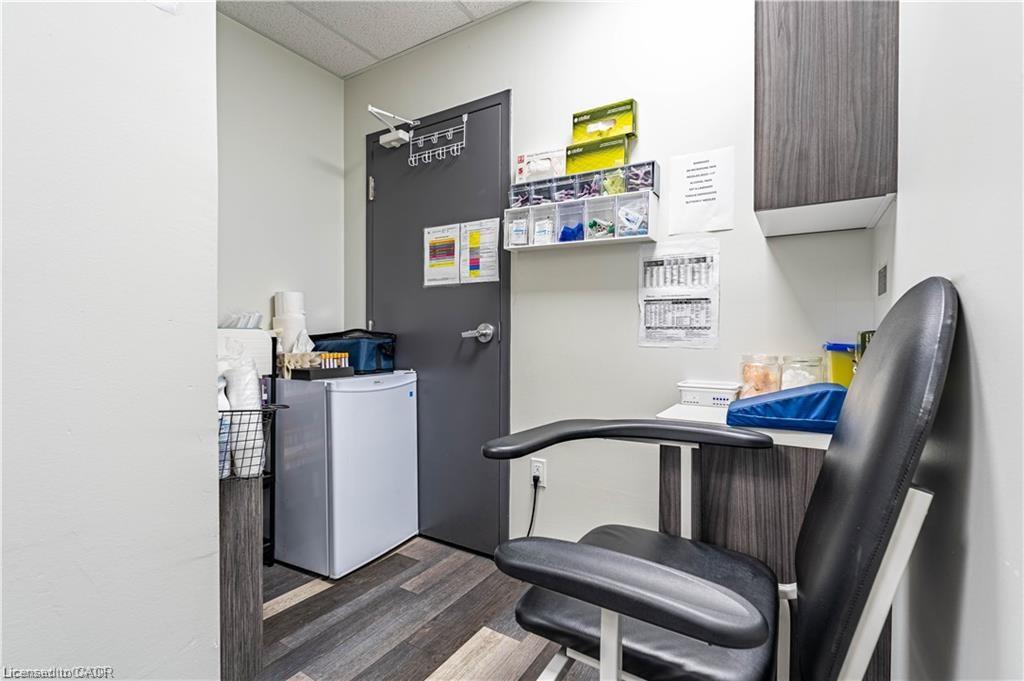 10 Main Street Property Photo 27