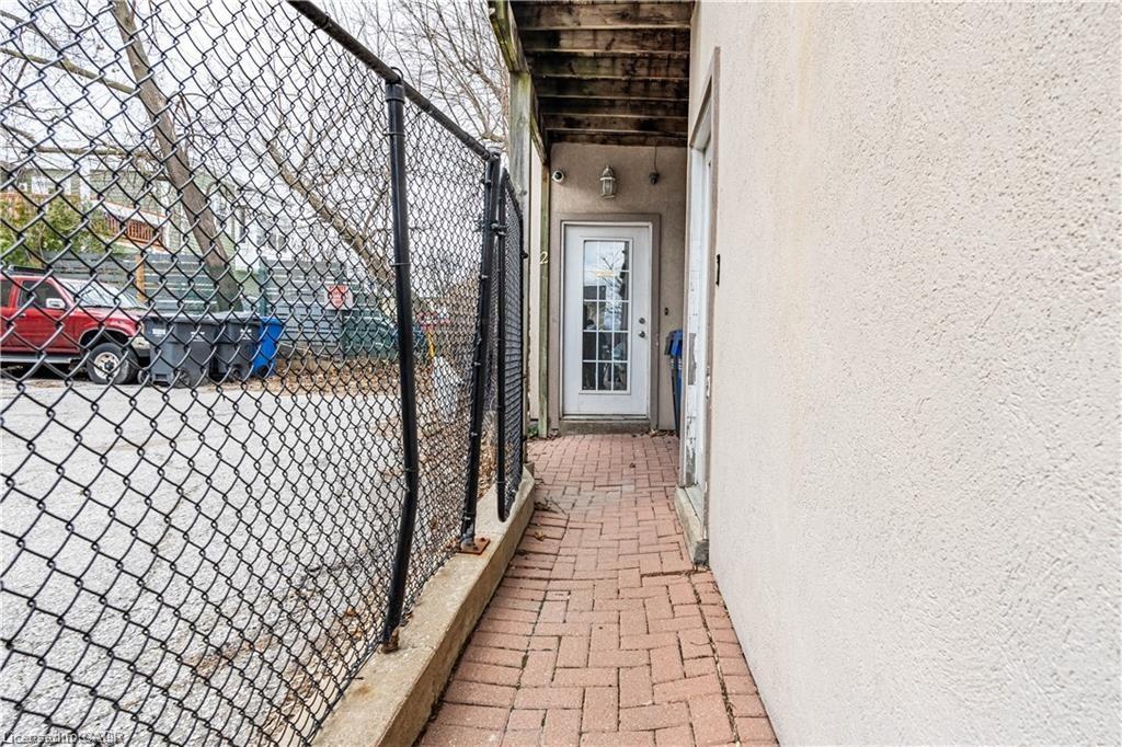 10 Main Street Property Photo 32