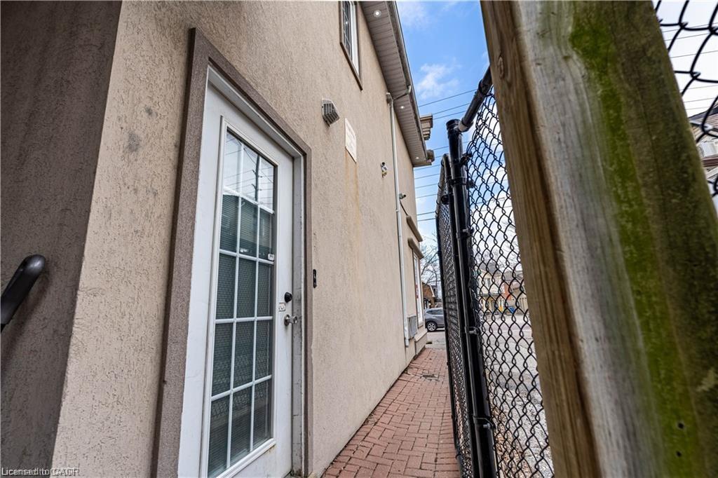 10 Main Street Property Photo 39