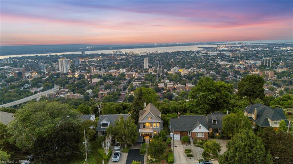 47 Mountain Park Avenue Property Photo 12