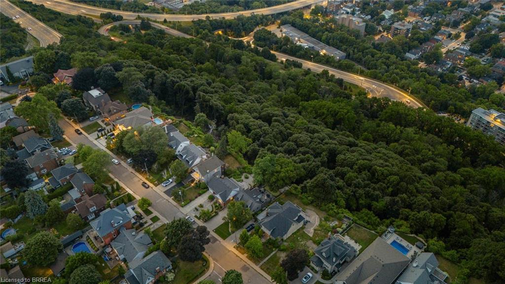 47 Mountain Park Avenue Property Photo 15