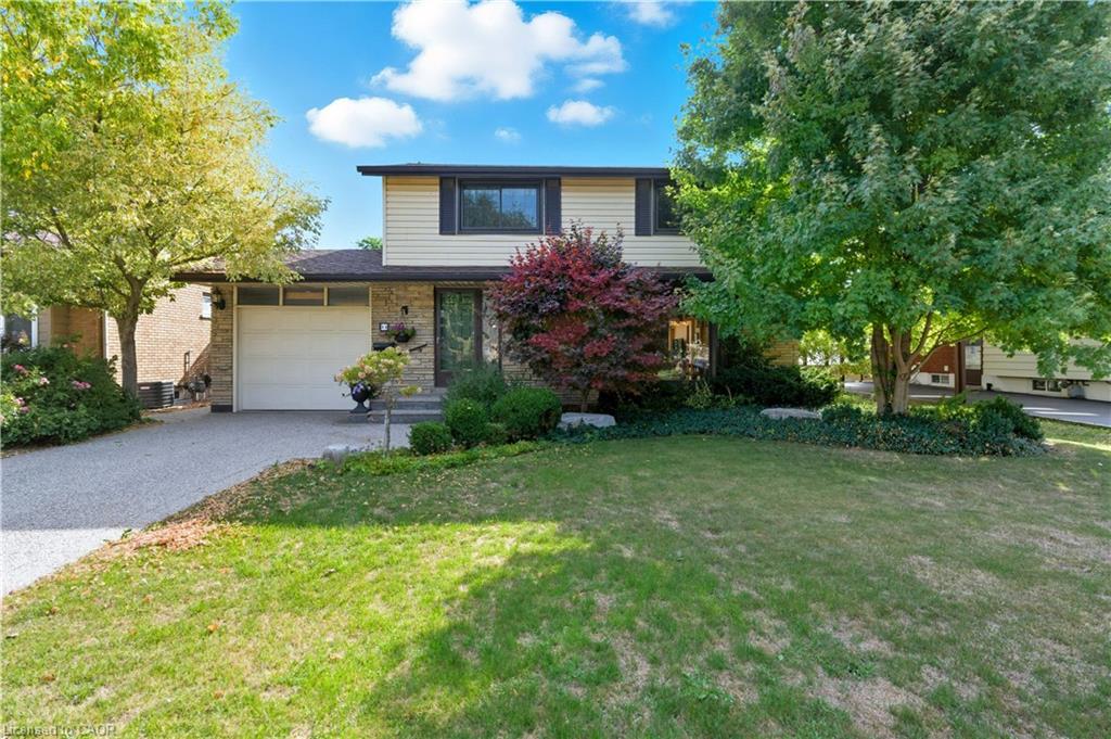 33 Goldfinch Road Property Photo 1