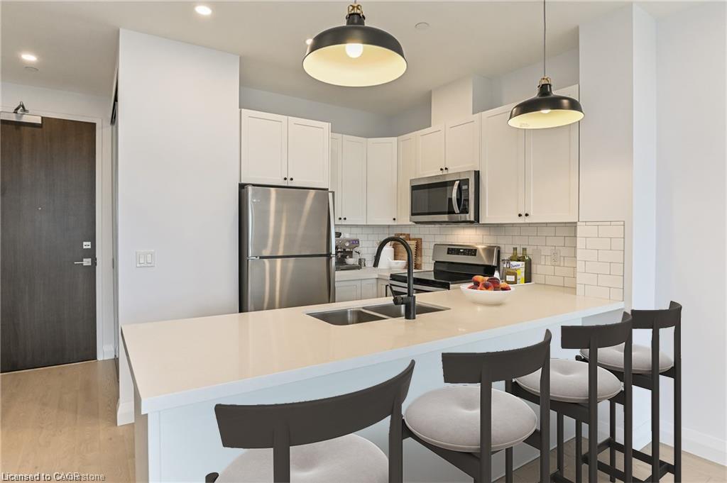 507-101 Locke Street S Property Photo 5