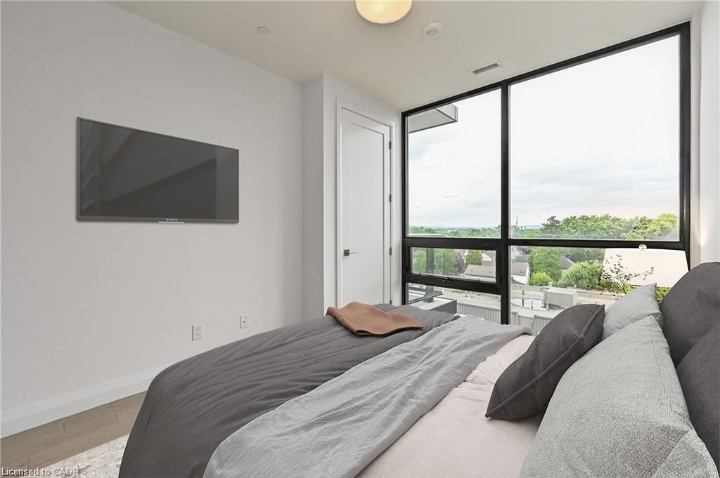 507-101 Locke Street S Property Photo 16