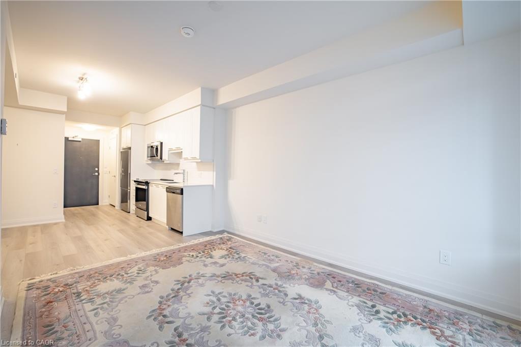 310-385 Winston Road Property Photo 16