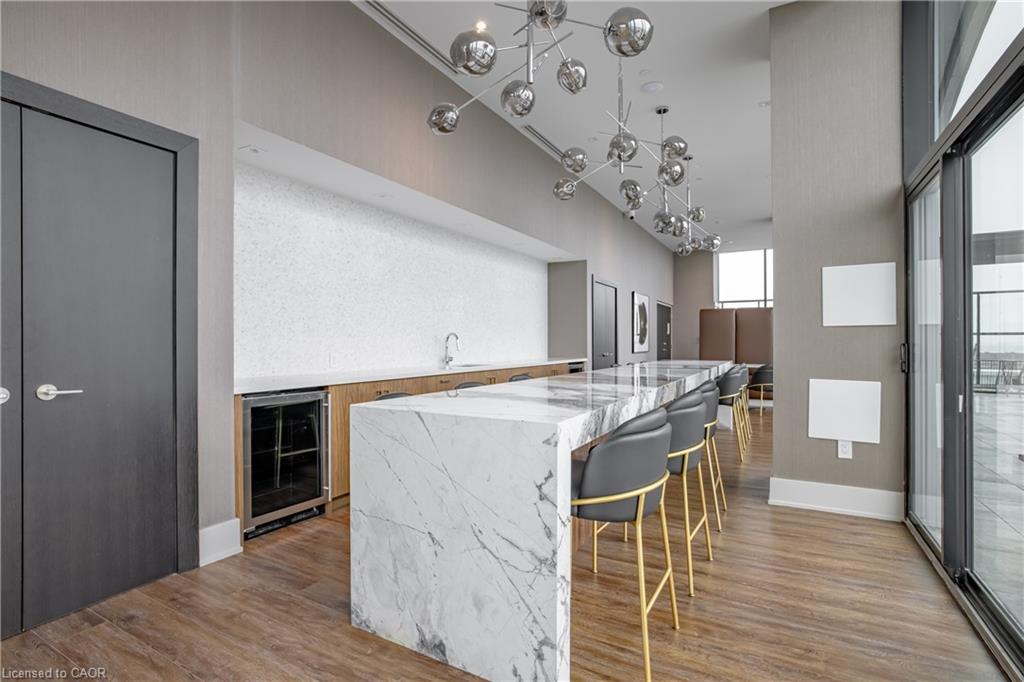 310-385 Winston Road Property Photo 24