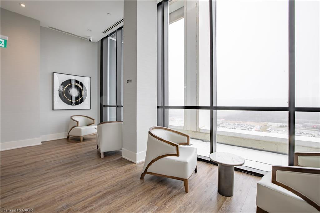 310-385 Winston Road Property Photo 30