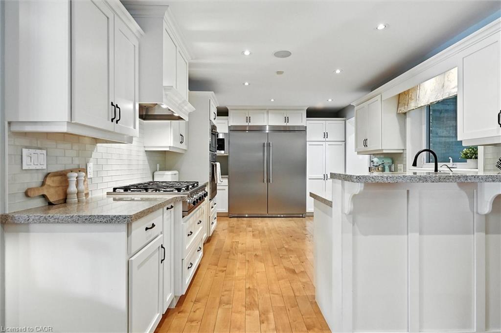 2147 Paisley Avenue Property Photo 3