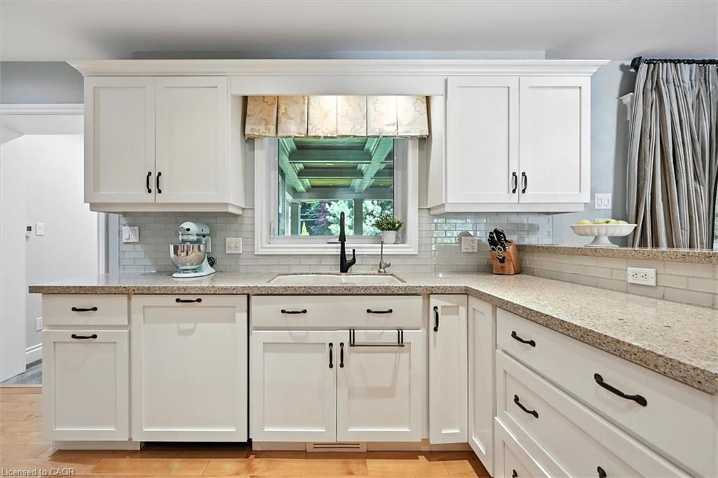 2147 Paisley Avenue Property Photo 15