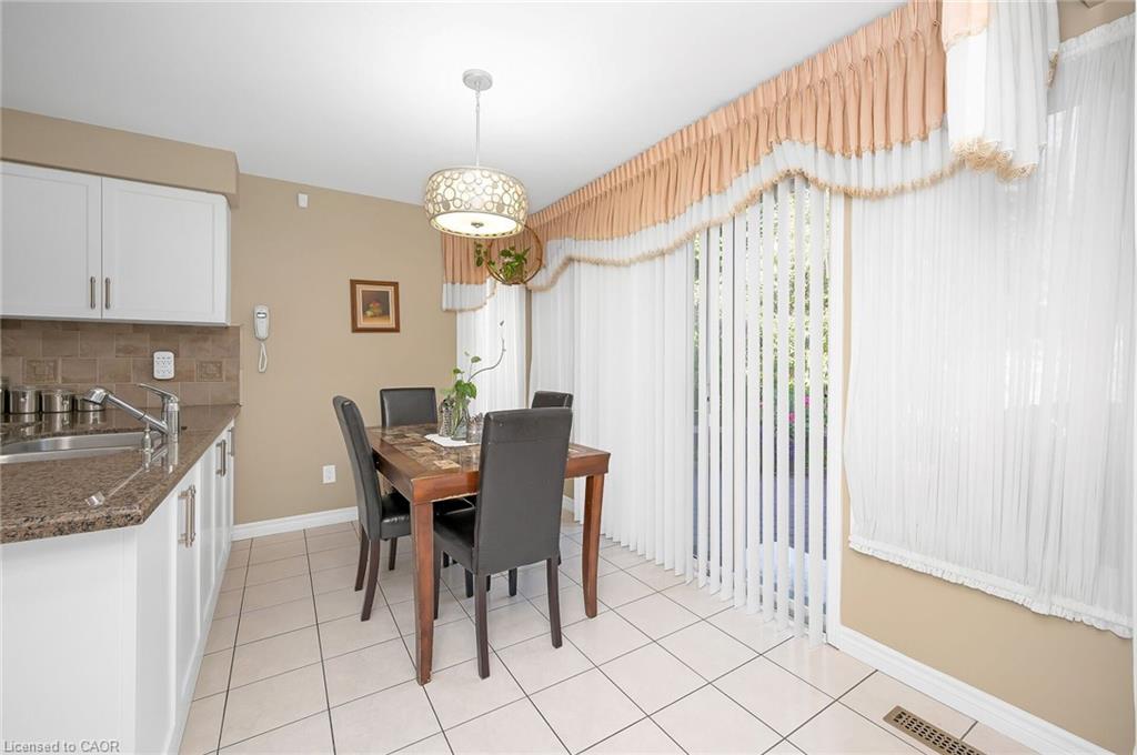 3277 Folkway Drive Property Photo 14