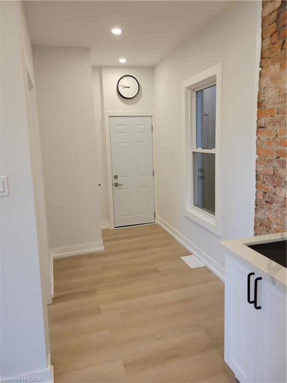 2-262 Robert Street Property Photo 1