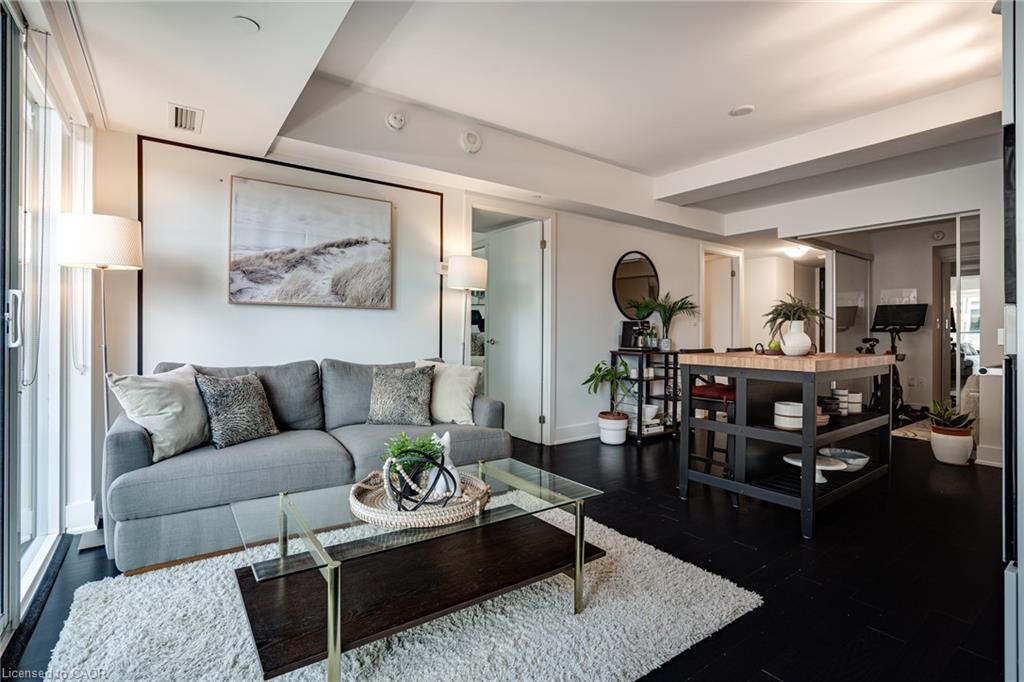 1809-955 Bay Street Property Photo 18