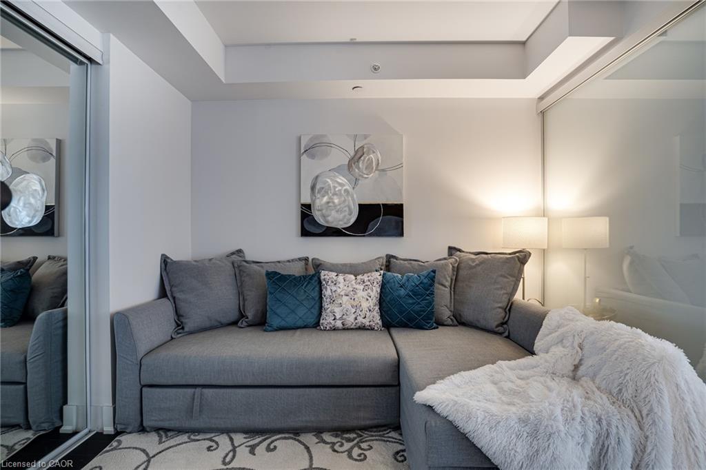 1809-955 Bay Street Property Photo 22