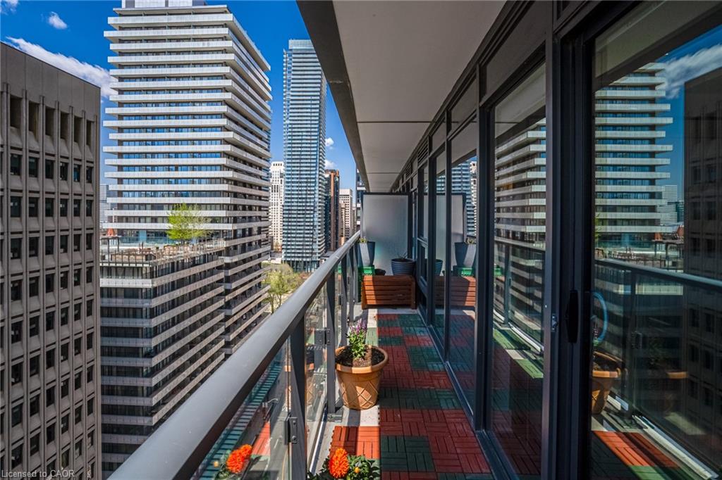 1809-955 Bay Street Property Photo 31