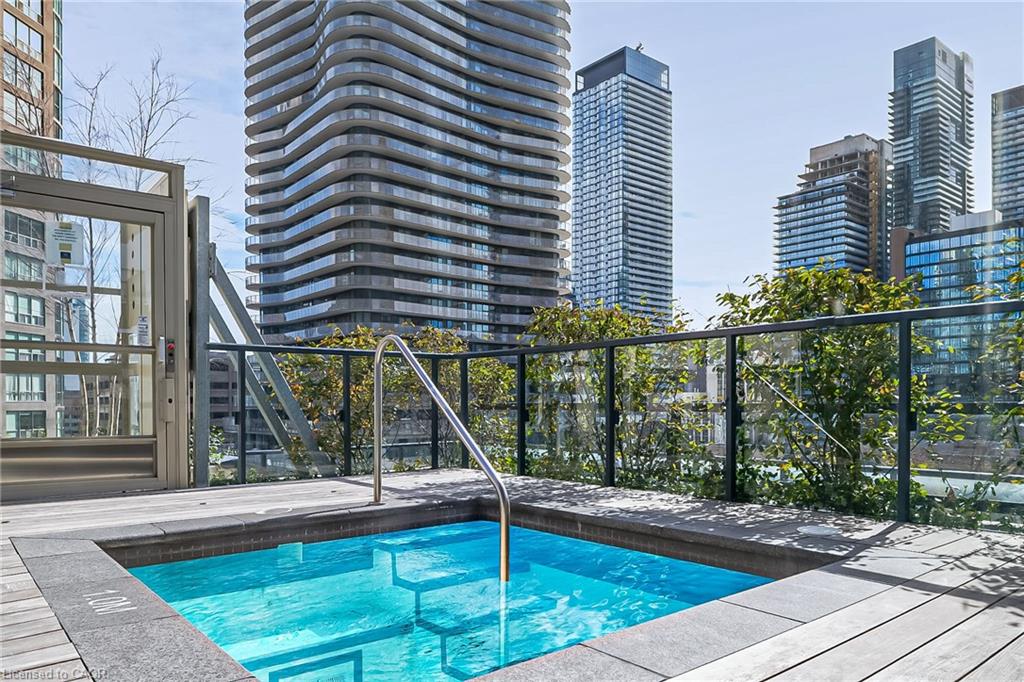 1809-955 Bay Street Property Photo 33