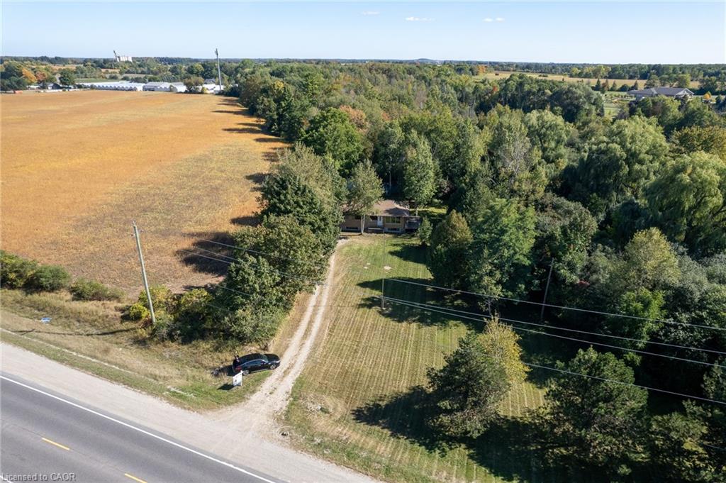 2795 Victoria Street N Property Photo 1