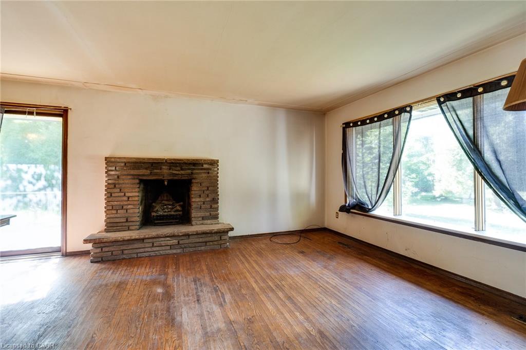 2795 Victoria Street N Property Photo 7