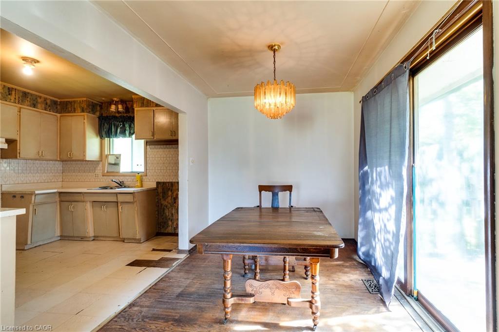 2795 Victoria Street N Property Photo 12