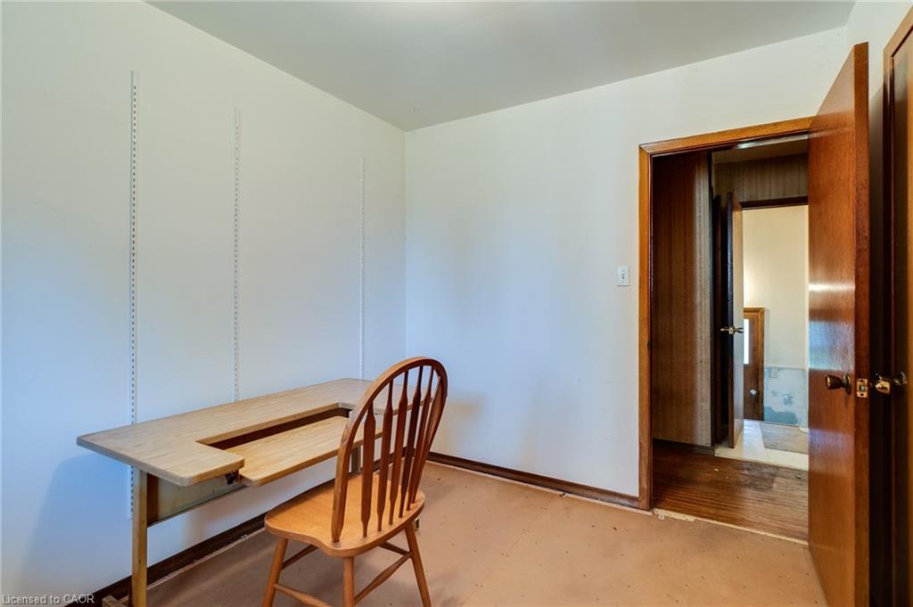 2795 Victoria Street N Property Photo 16