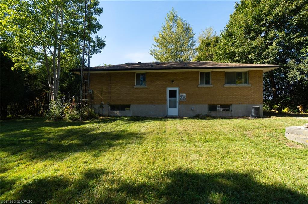 2795 Victoria Street N Property Photo 29