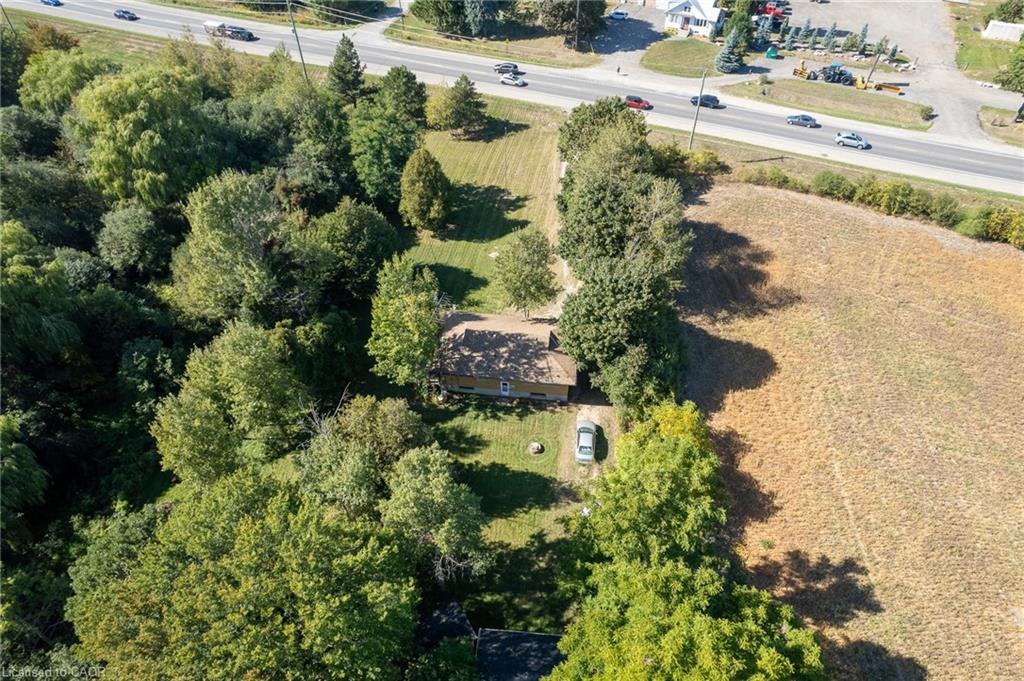 2795 Victoria Street N Property Photo 35