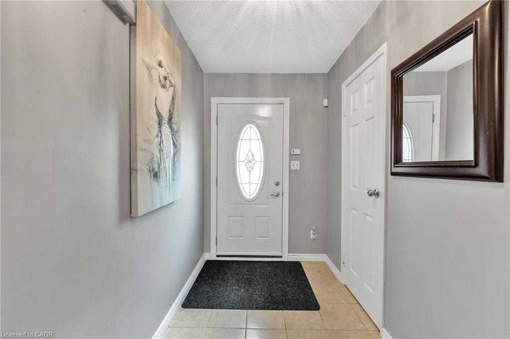 48-860 Rymal Road E Property Photo 3