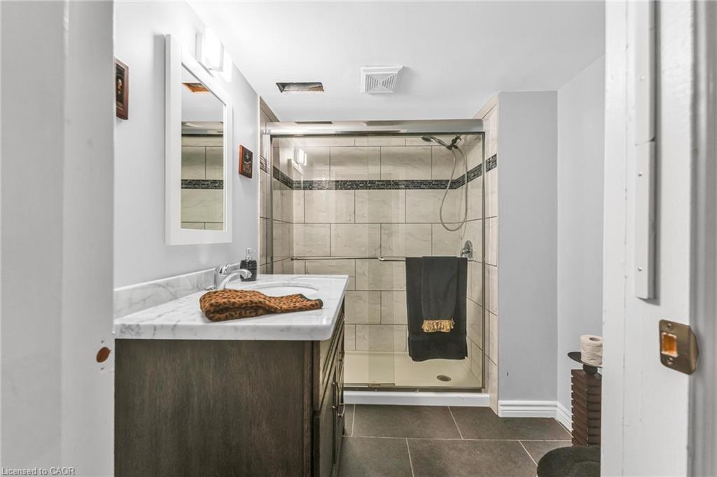 48-860 Rymal Road E Property Photo 33