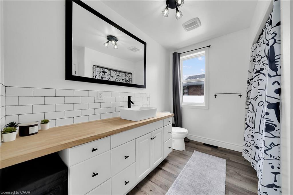 14 Potts Road Property Photo 12