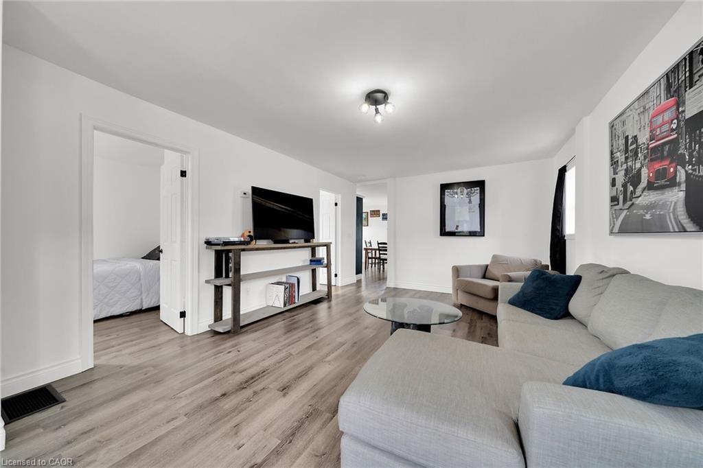 14 Potts Road Property Photo 13