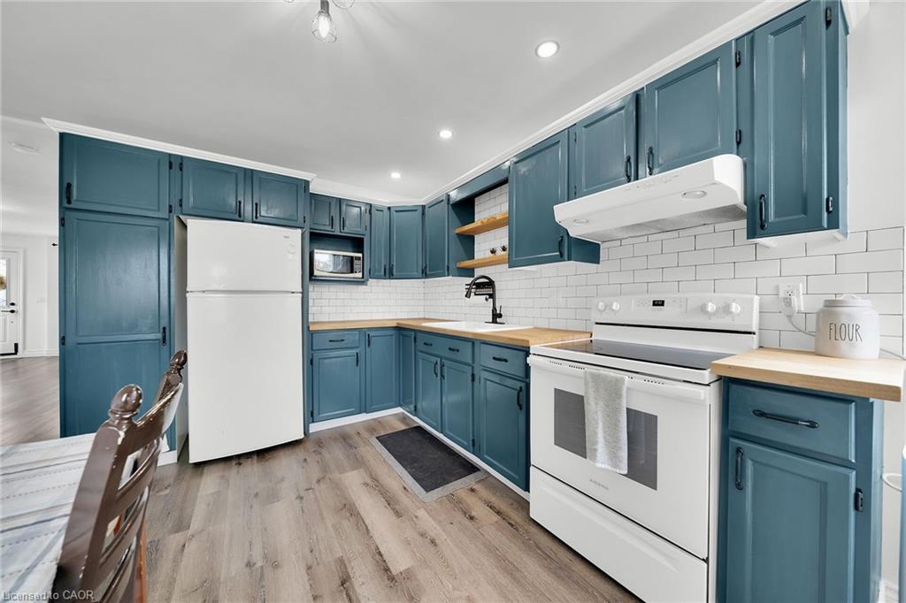 14 Potts Road Property Photo 16