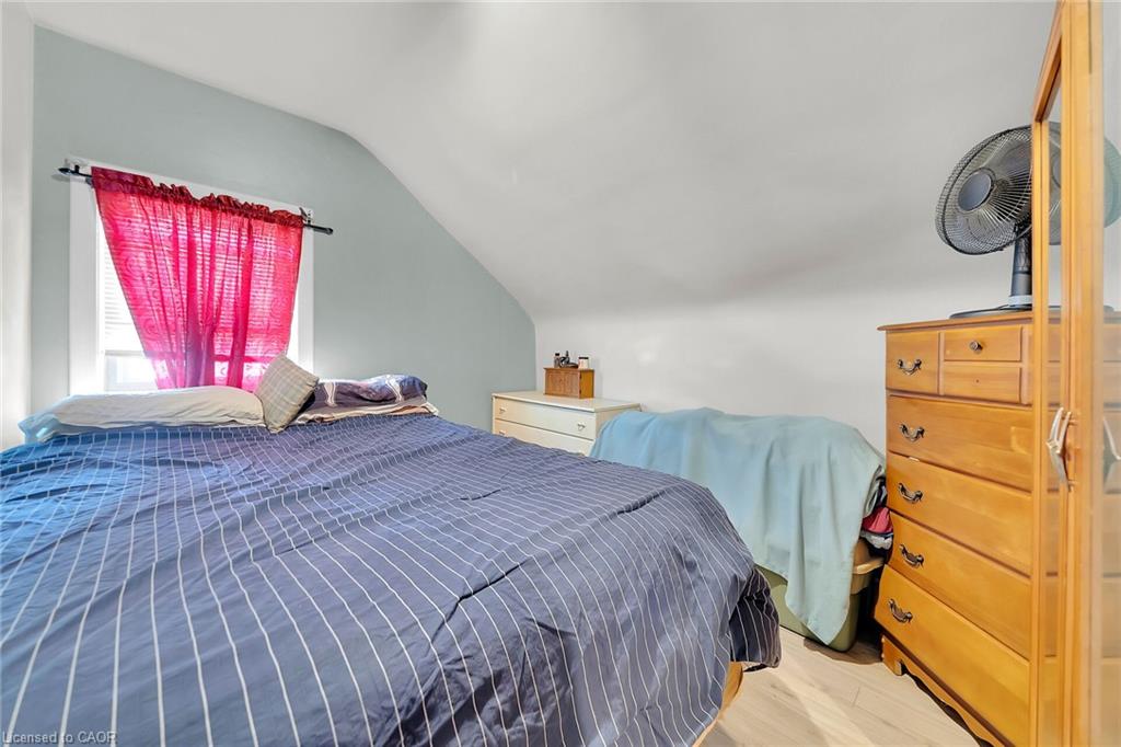 14 Potts Road Property Photo 35