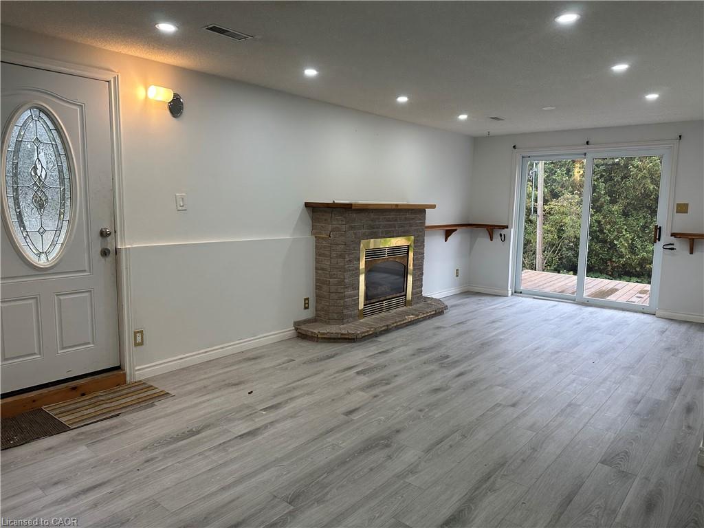 417 Bankside Crescent Property Photo 5