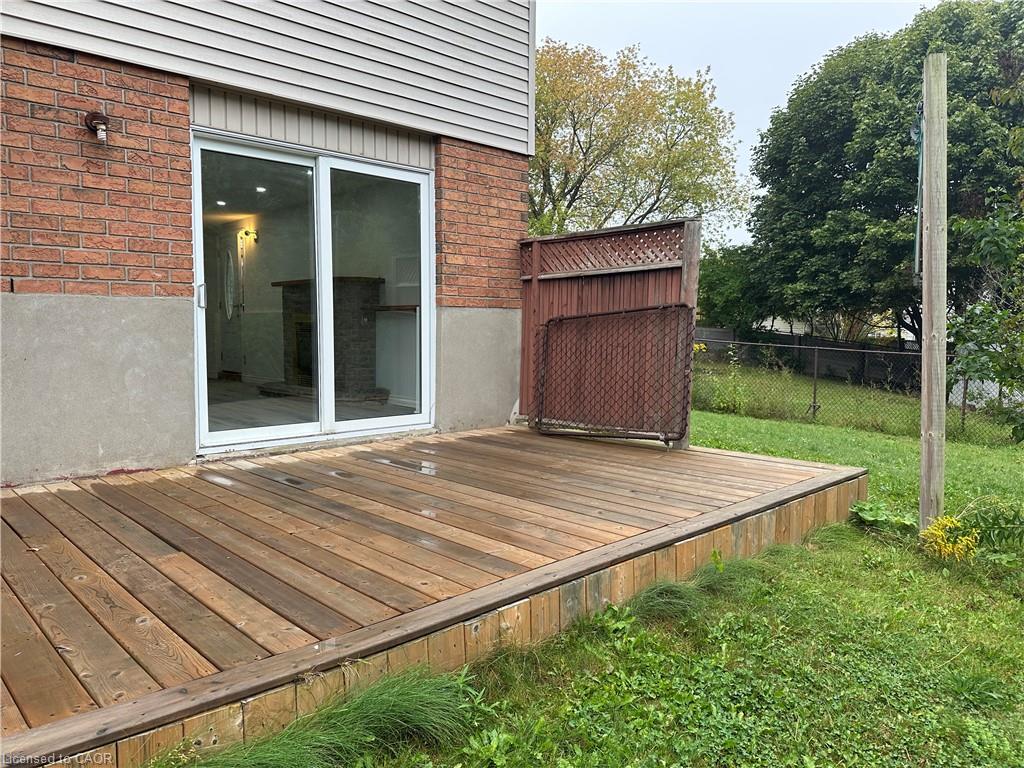 417 Bankside Crescent Property Photo 14